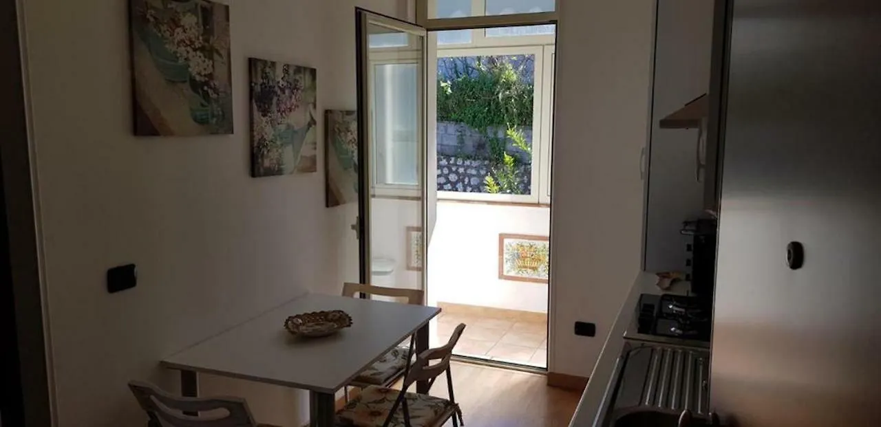 Central Panoramic Apartment Taormina